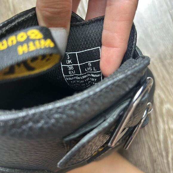 Doc Martens Devon Heart Platform Boots Size 5 - Pebbled Leather Buckle Boots - Picture 5 of 5